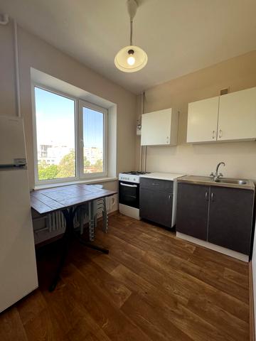 Стешенка вул., 23