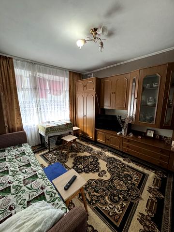 Юності просп., 31