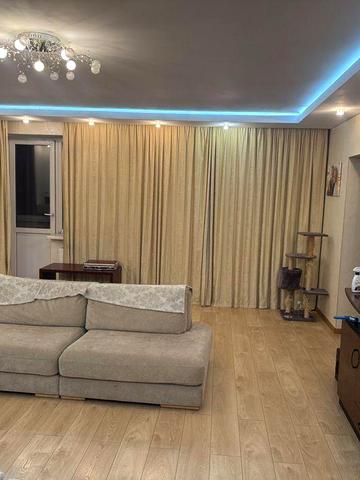 Продам шикарну 2-рівневу 4х кімн.кв.229 м.кв.велика тераса. ЖК GRAND RESORT