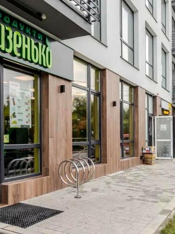 Широка вул., 22