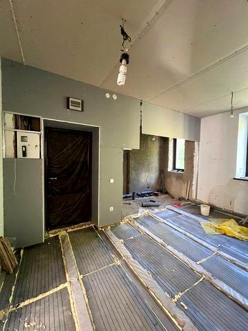 Продаж 3к.кв.на Елінгу