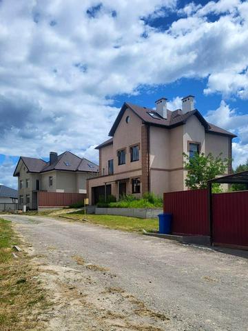 Павла Чубинського вул.