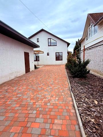 Грінченка вул., 147