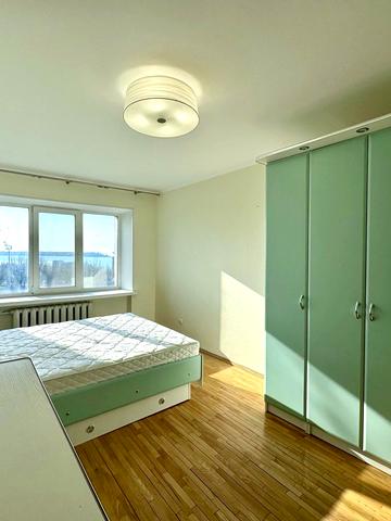 Олега Григорєва вул., 12