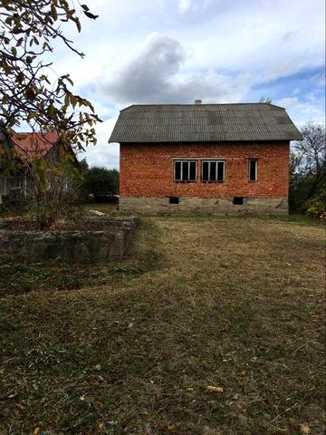 Будинок, земельна ділянка 12 сотих