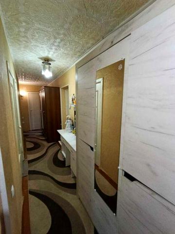 Продам 4-кімнатну квартиру Павлоград ПШС