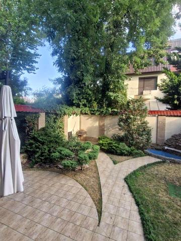 Педагогічна вул., 25