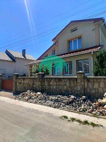 Оренда затишного двоповерхового будинку в Угриневі(60)