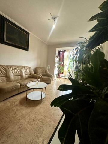 Фізкультурний пров., 25