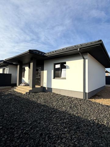 Східна вул., 30