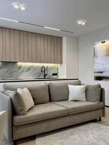 Золотоустівська вул., 34