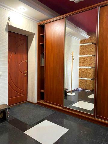 2-кімн. Вишгородська 45/2,  пл.87 м.кв. 9/9 пов.+2 тех. пов., ремонт