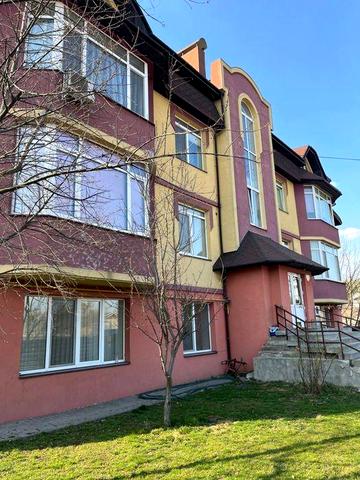 Олега кошового, Стоянка. 2к квартира з ремонтом