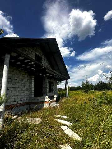 Продам недобудову 20 соток землі Вороньків