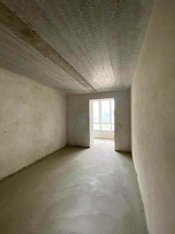 Молодіжна вул., 53