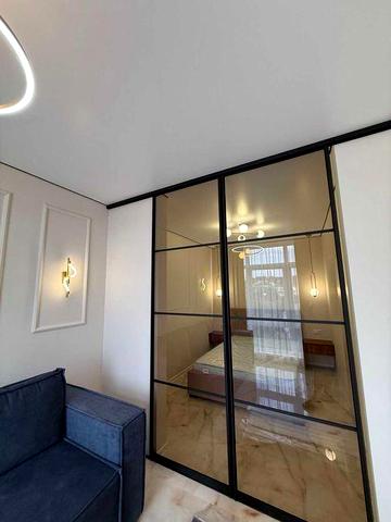 Продається сучасна квартира з дизайнерським ремонтом ЖК Фортечний