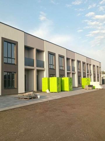 Центральна вул., 11