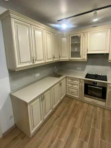 Нижня Берегова вул., 2/2ж