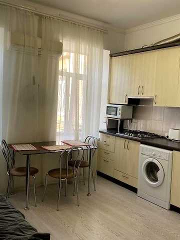 Продаж 1к Квартира Івана Луценка (Віце-адмірала Жукова) провулок