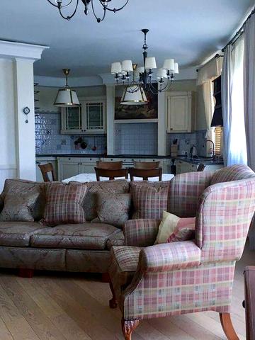 Льва Толстого вул. 39 ( П.Скоропадського)  Без коміссії.