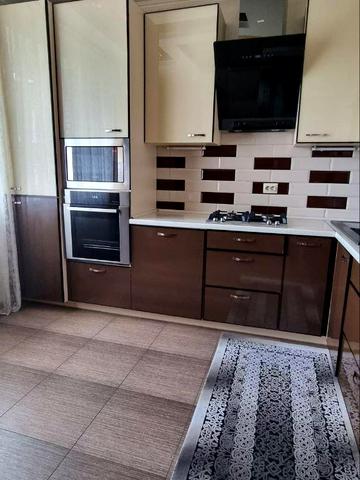 Миру просп., 102/2