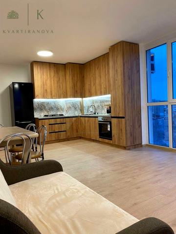 Роксоляни вул., 1