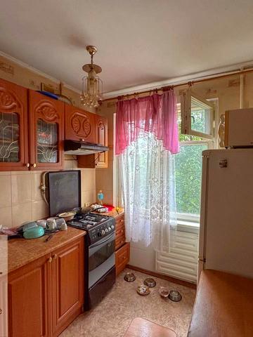 Народного Руху вул. (Ціолковського), 12