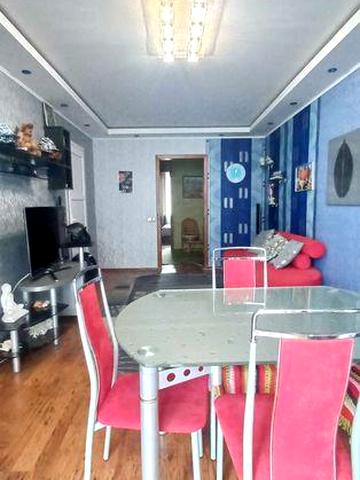 Велика 5и кімнатна квартира на Митниці вул. Г. Дніпра