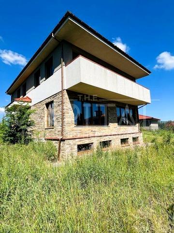 Ручейковая, 11