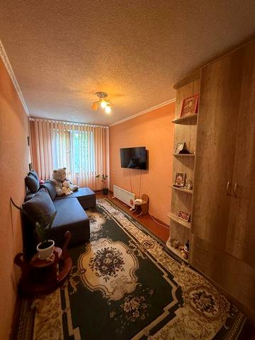 Центр міста.Продаж 2 кімнатної квартири .