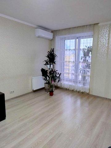 Оренда 1-к квартири на вул. Дениса Рачінського