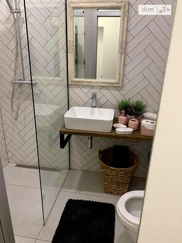 Довгострокова оренда 1к Квартира Грушевського вулиця