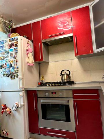 Власник! Продаю 1-кімнатну квартиру, євроремонт Вереснева 12