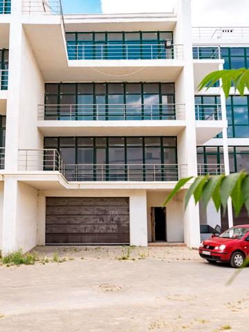 Новоберегова вул.