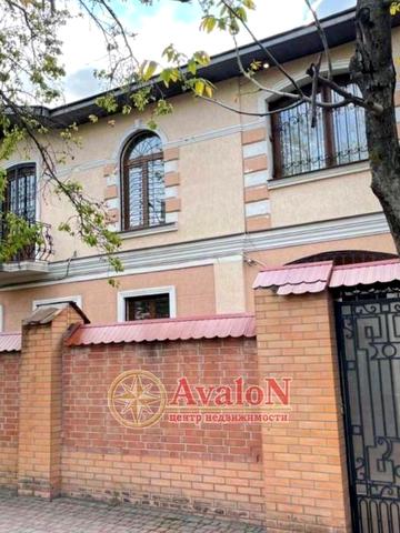 Лесі Українки вул., 22