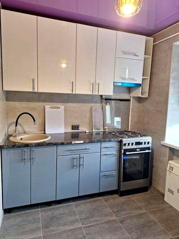 Трикімнатна квартира по вул. Корабельна