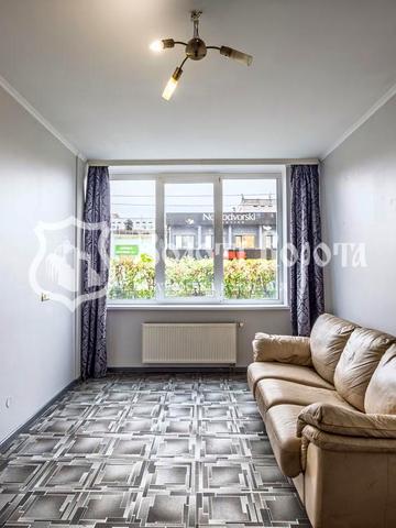 Регенераторна вул., 4к2