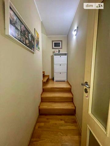 Продаж 5к Квартира Кубанська вулиця