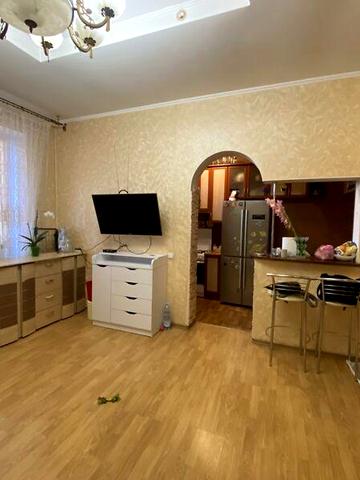 Продаж 2к Квартира Батозька вулиця