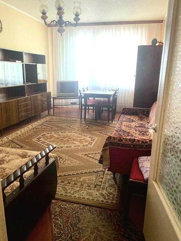 Незалежності бульв. (50 років Жовтня), 15