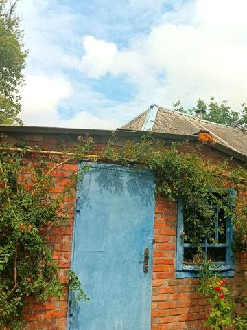 Продам будинок з участком