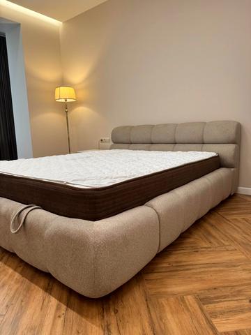 Капушанська вул., 172