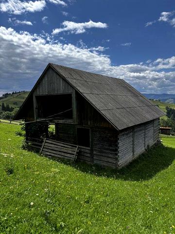 Продаєтся будинок