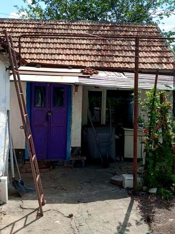 Здам частину будинку будівельнику