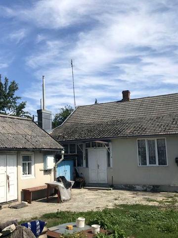 Продаж будинку поблизу Дубно