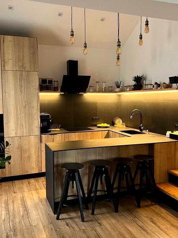 Єньківська вул., 27