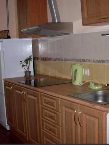 Полтавський Шлях вул., 9