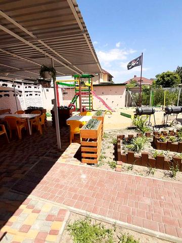 Отель, база отдыха ЗАТОКА