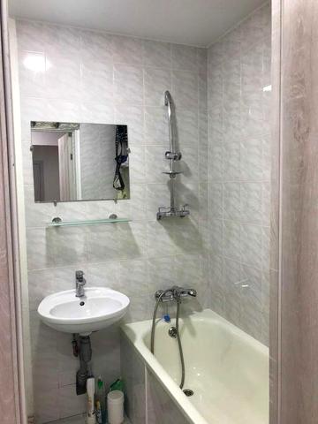 Квартира 2к. ВІД ВЛАСНИКА.  БЕЗ МЕБЛІВ.  після капітального ремонту.