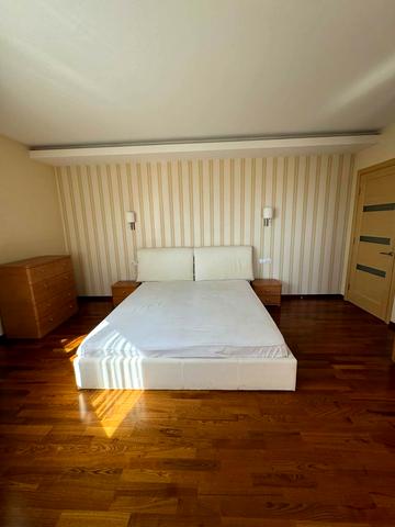 Героїв Оборони вул., 10-А